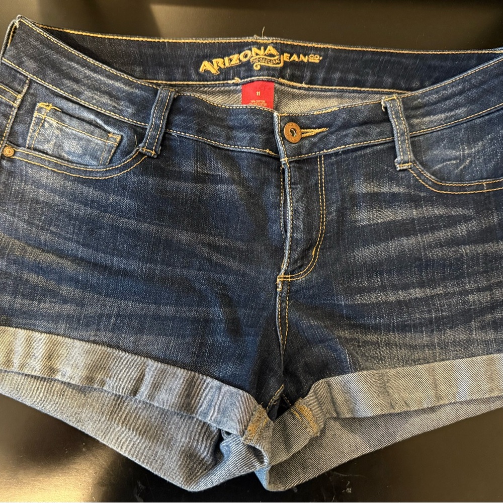 Arizona Jean Company Juniors Dark Blue Jean Shorts